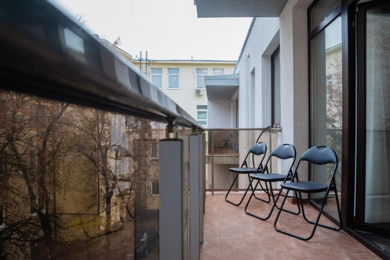 Nuuc Aparthotel Cluj Napoca Bagian luar foto
